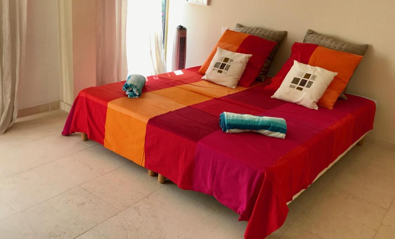 Independent One Bedroom Apartment Antibes Extérieur photo